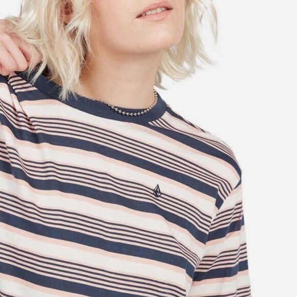 VOLCOM WOMEN’S RELAXED BOYFRIEND STYLE SHIRT IN SIZE SMALL NWT - Picture 4 of 6